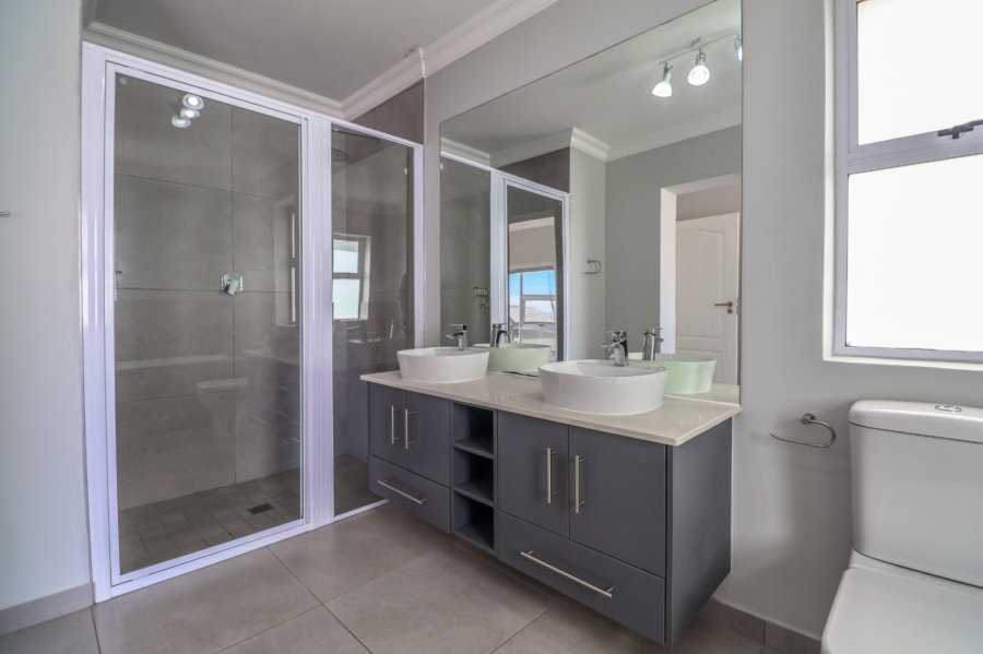 3 Bedroom Property for Sale in Island View Western Cape